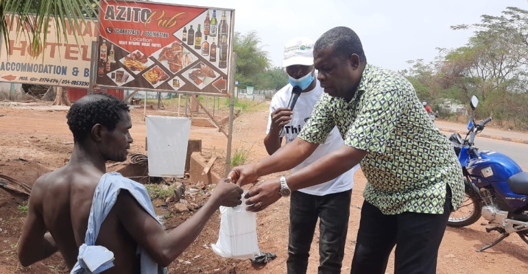 ThinkAid Foundation Feeds Mentally Challenged Persons On The Streets Of Berekum Municipality